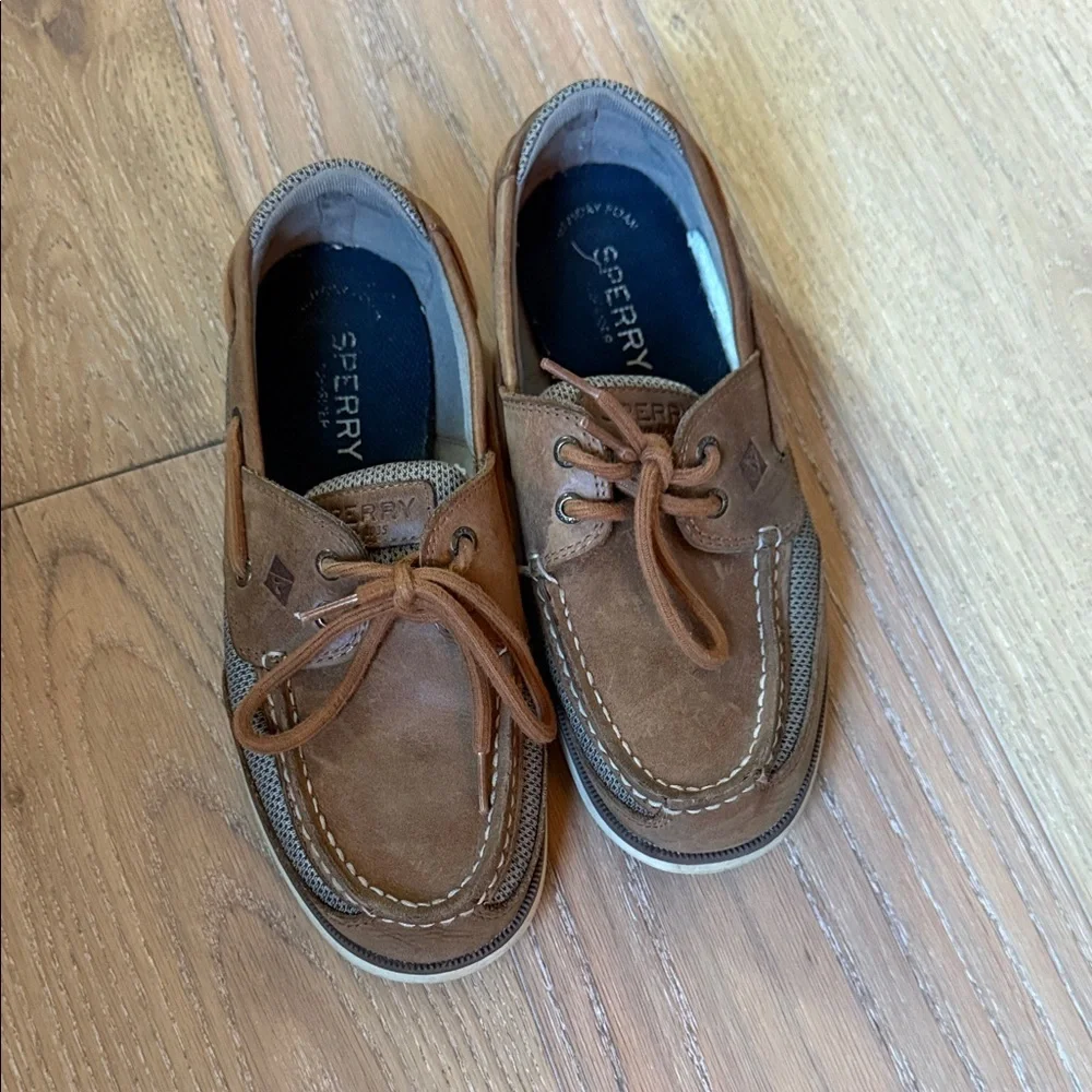 Sperry Tan Moccasins